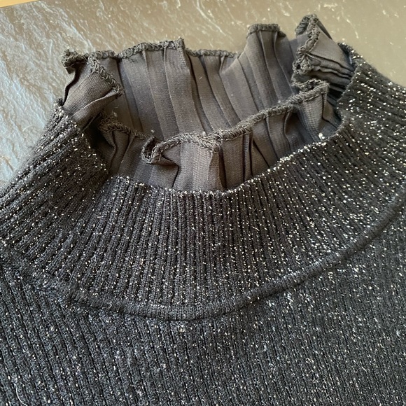 Esqualo shiny fancy black sweater in Small - Picture 4 of 9